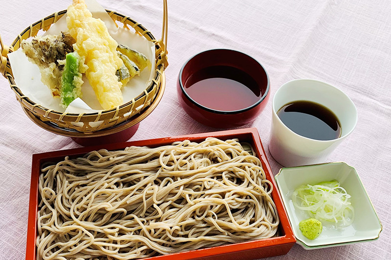 1,760円（税込）